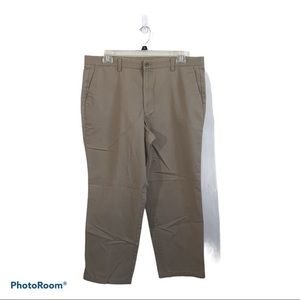 🎀 3/$20 Dockers khaki dress pants men’s size 40x32‎